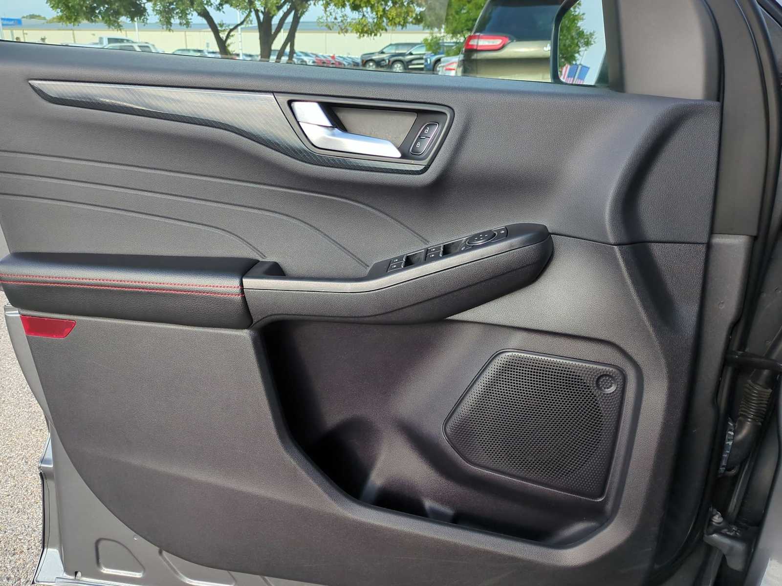 Thumbnail: 2024 Ford Escape - 21