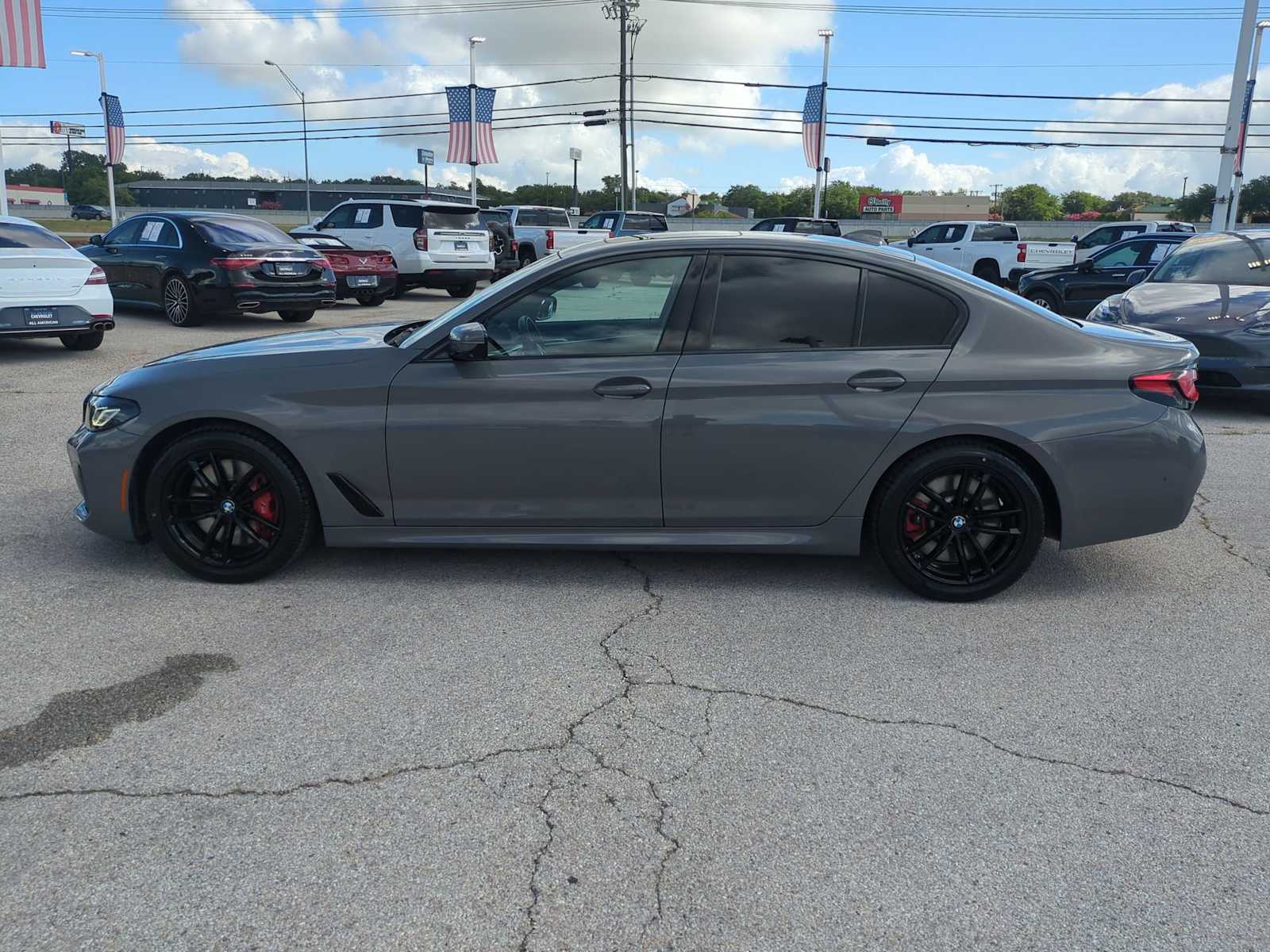 Thumbnail: 2021 BMW 5 Series - 4