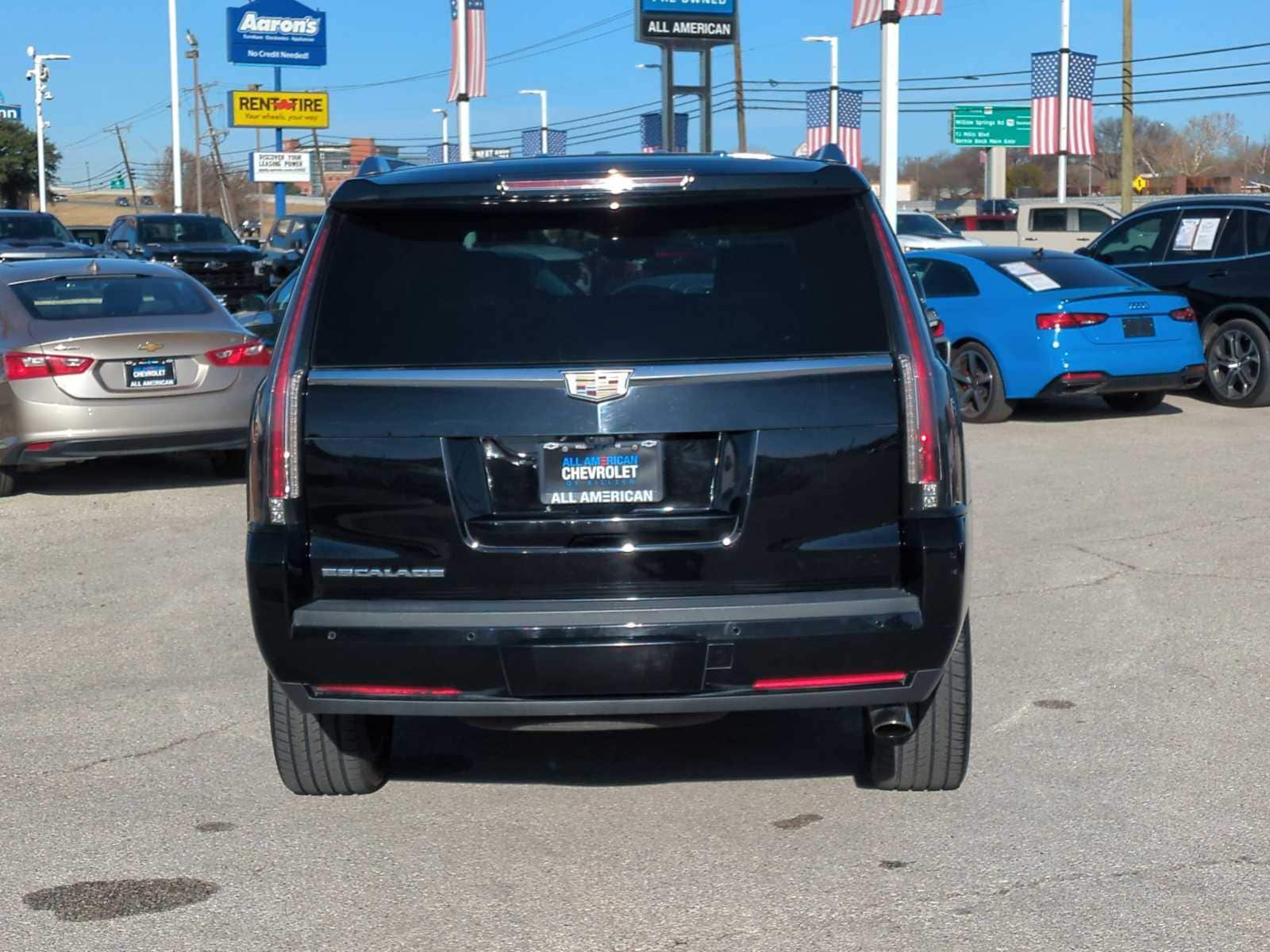 Thumbnail: 2020 Cadillac Escalade - 7