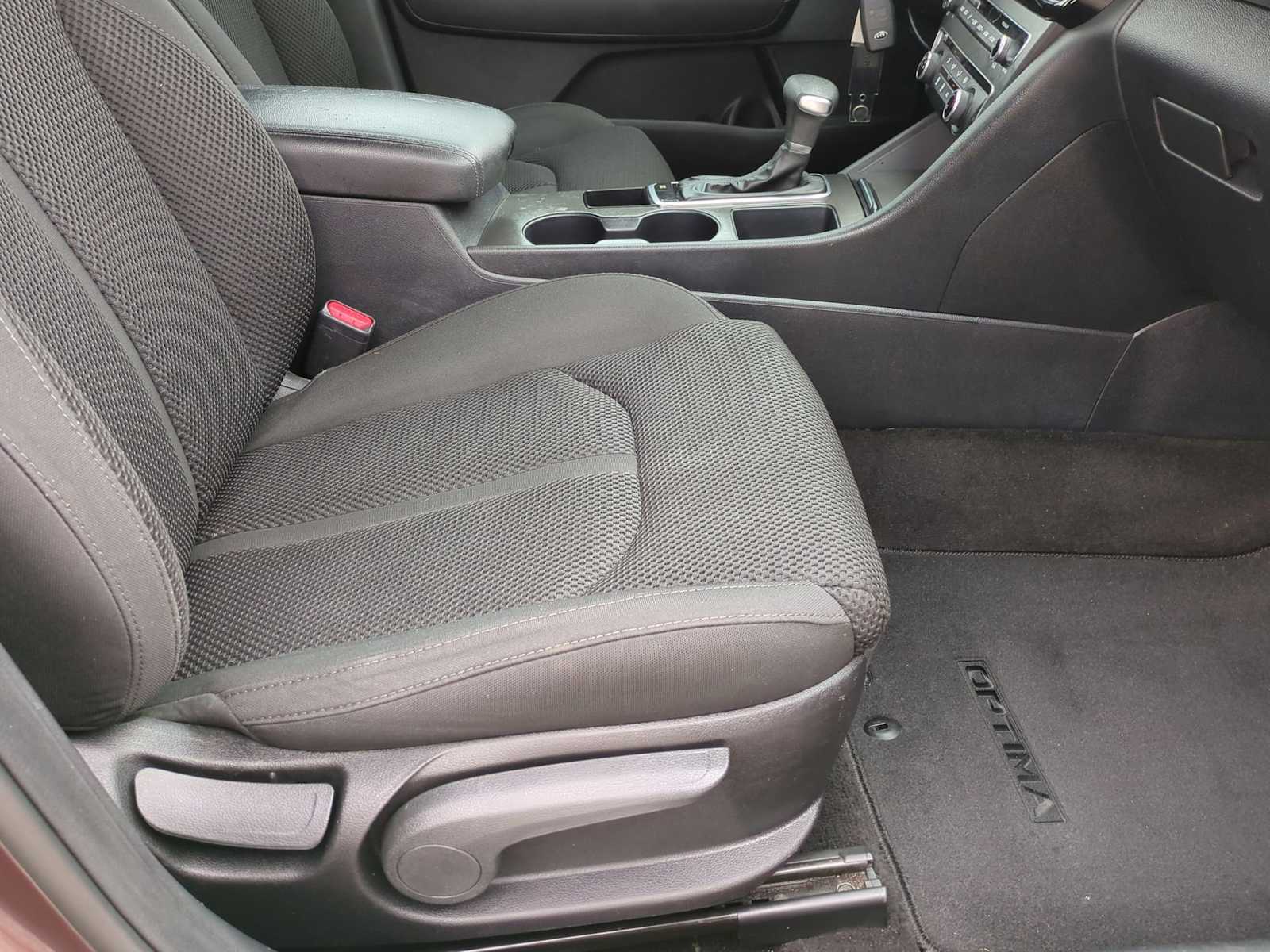 Thumbnail: 2019 Kia Optima - 24