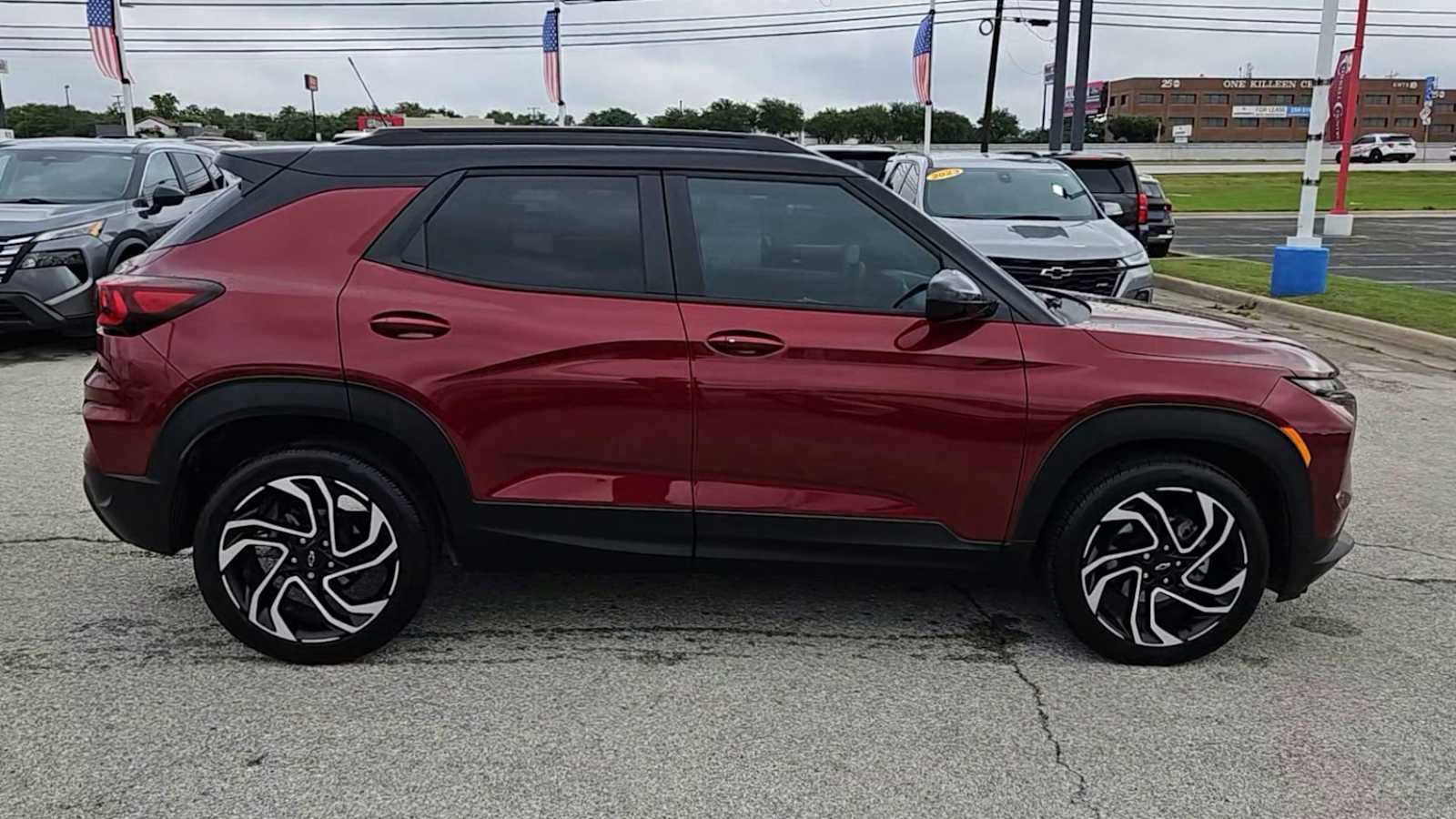 Thumbnail: 2025 Chevrolet TrailBlazer - 9