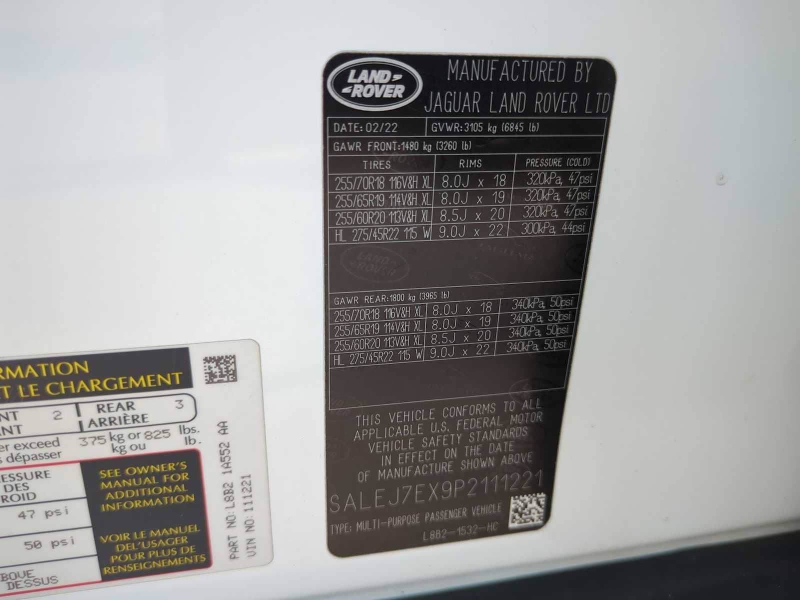 Thumbnail: 2023 Land Rover Defender - 35