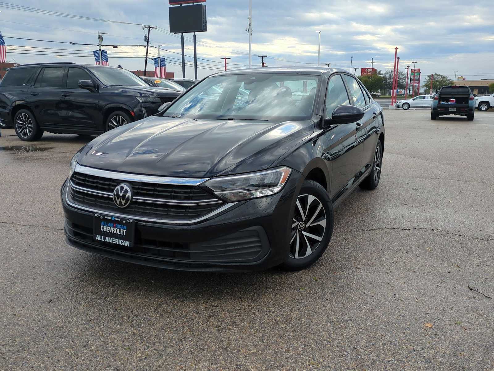 Thumbnail: 2024 Volkswagen Jetta - 1