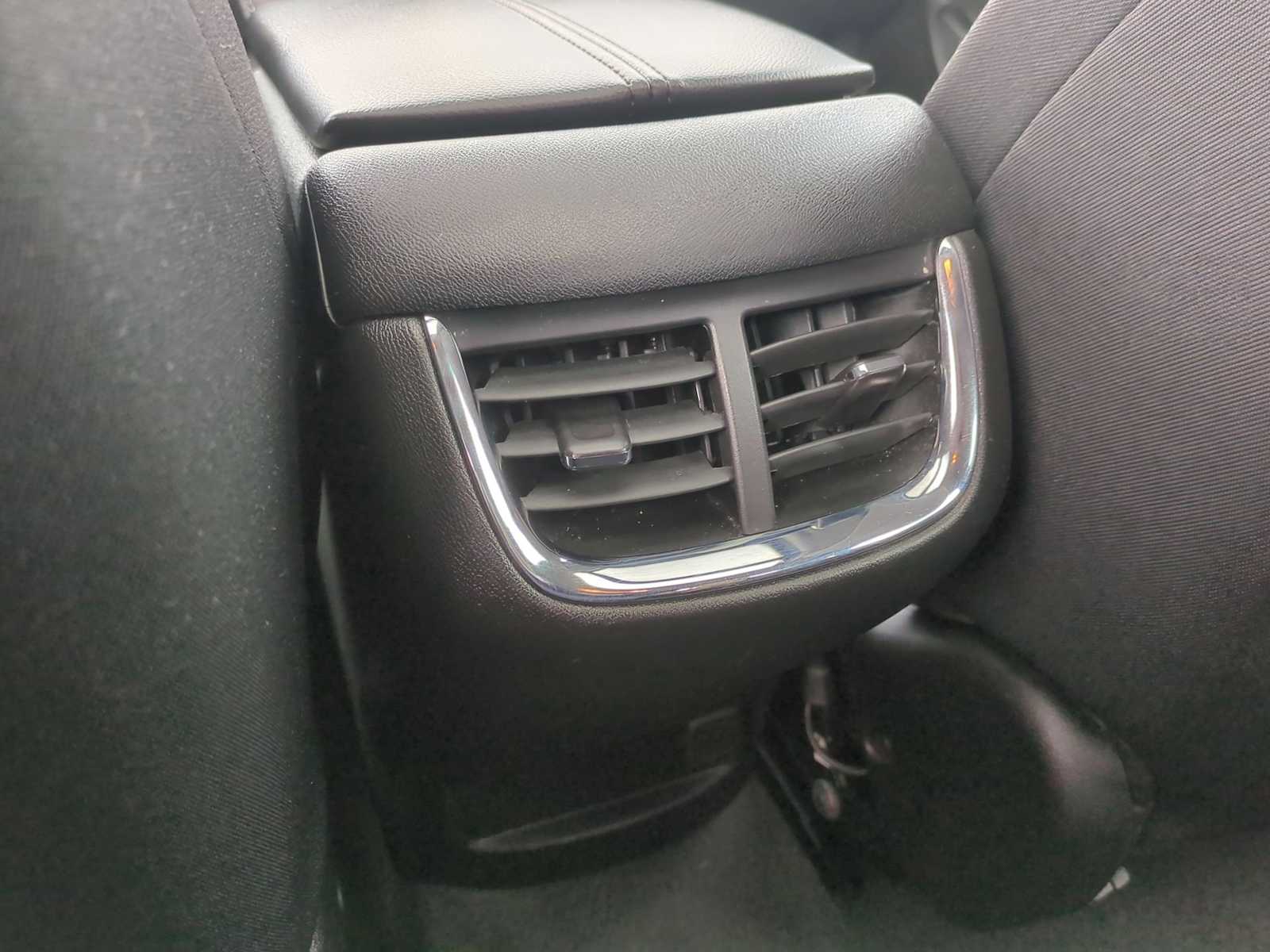 Thumbnail: 2024 Chevrolet Malibu - 22