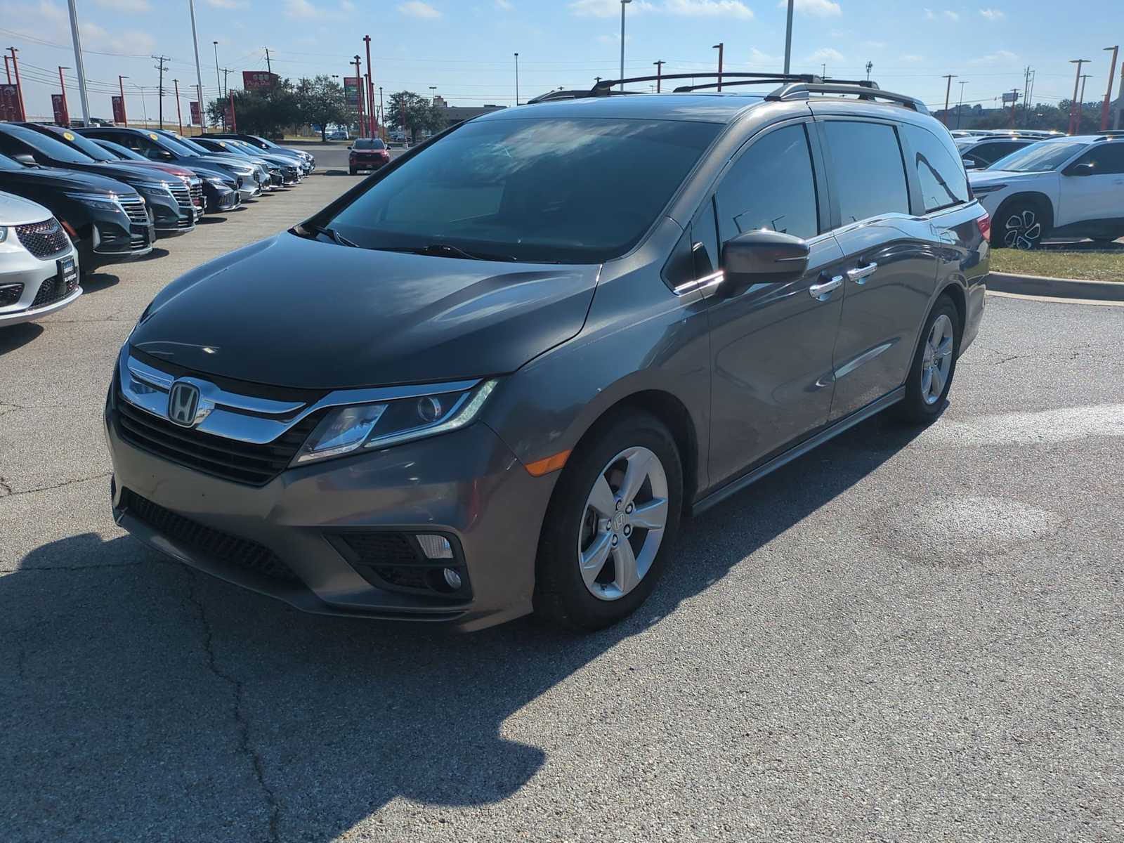 Thumbnail: 2018 Honda Odyssey - 4