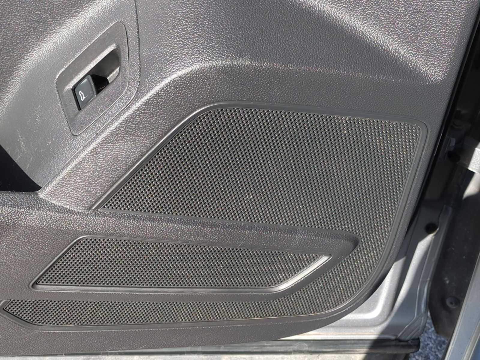 Thumbnail: 2021 Volkswagen Atlas - 25