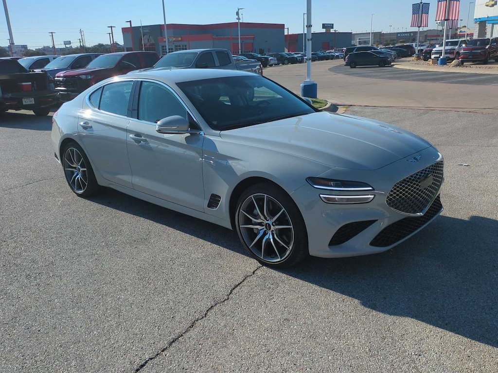 Used 2025 Genesis G70 2.5T
