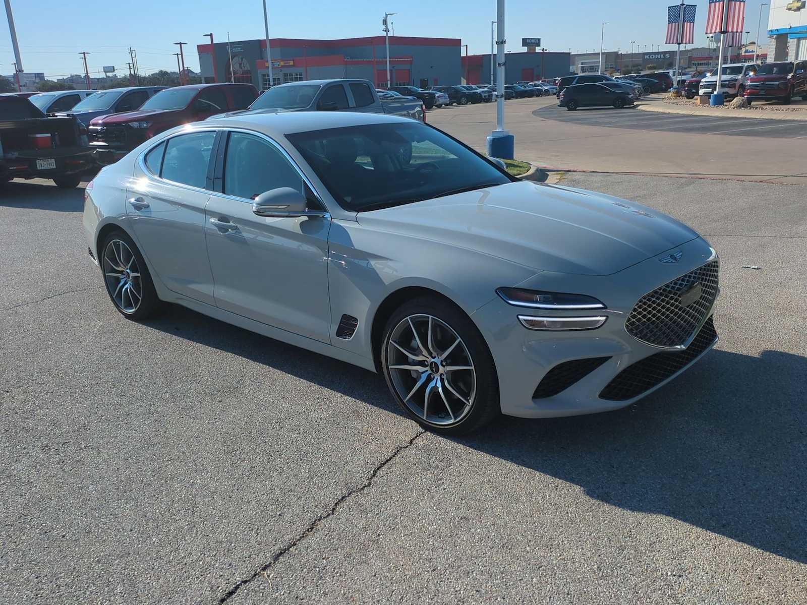 2025 Genesis G70 2.5T photo 2