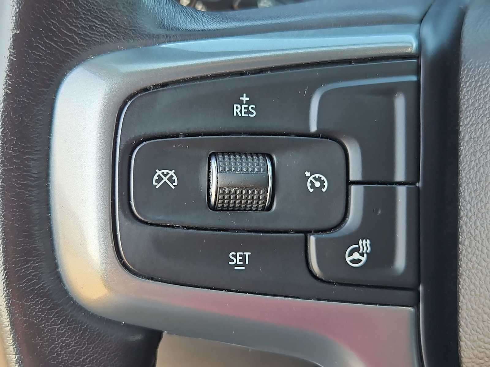 Thumbnail: 2022 Chevrolet Silverado 1500 - 36