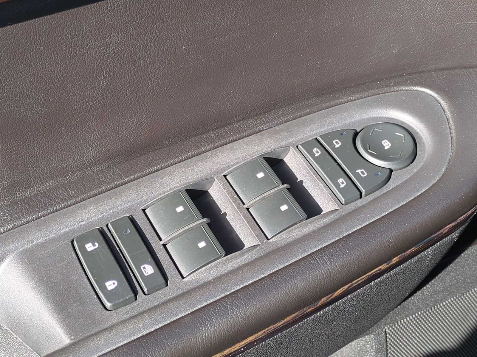 Thumbnail: 2017 Chevrolet Traverse - 23