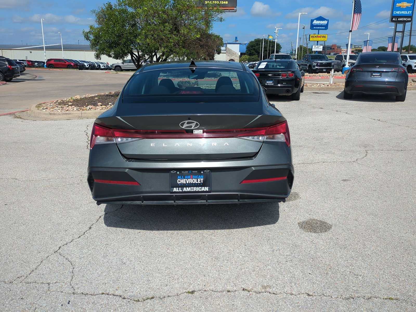 Thumbnail: 2024 Hyundai Elantra - 7