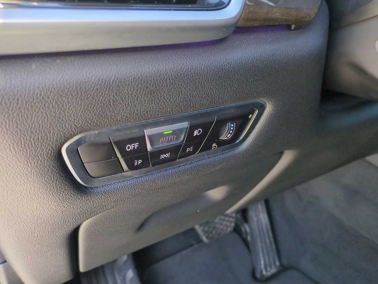 Thumbnail: 2022 BMW X5 - 36