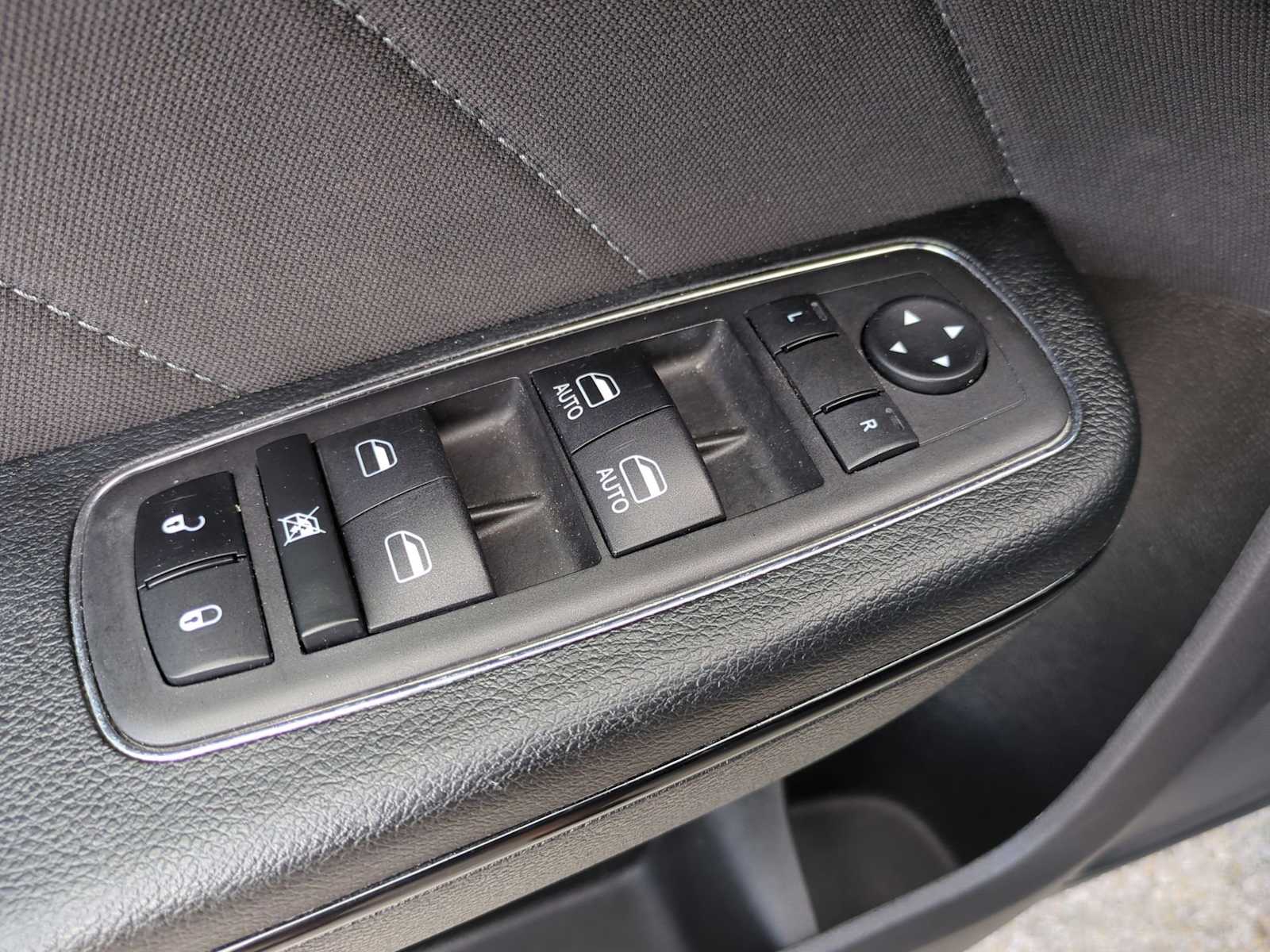 Thumbnail: 2023 Dodge Charger - 22