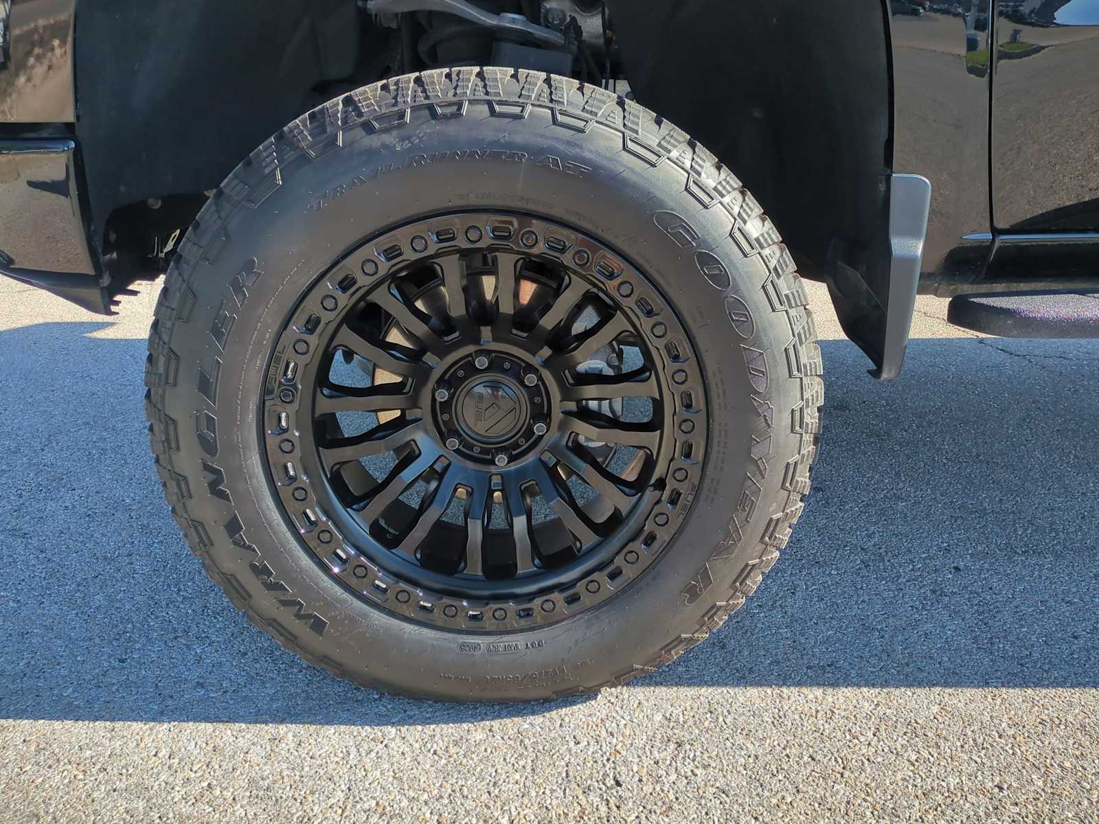 Thumbnail: 2025 Chevrolet Silverado 1500 - 34