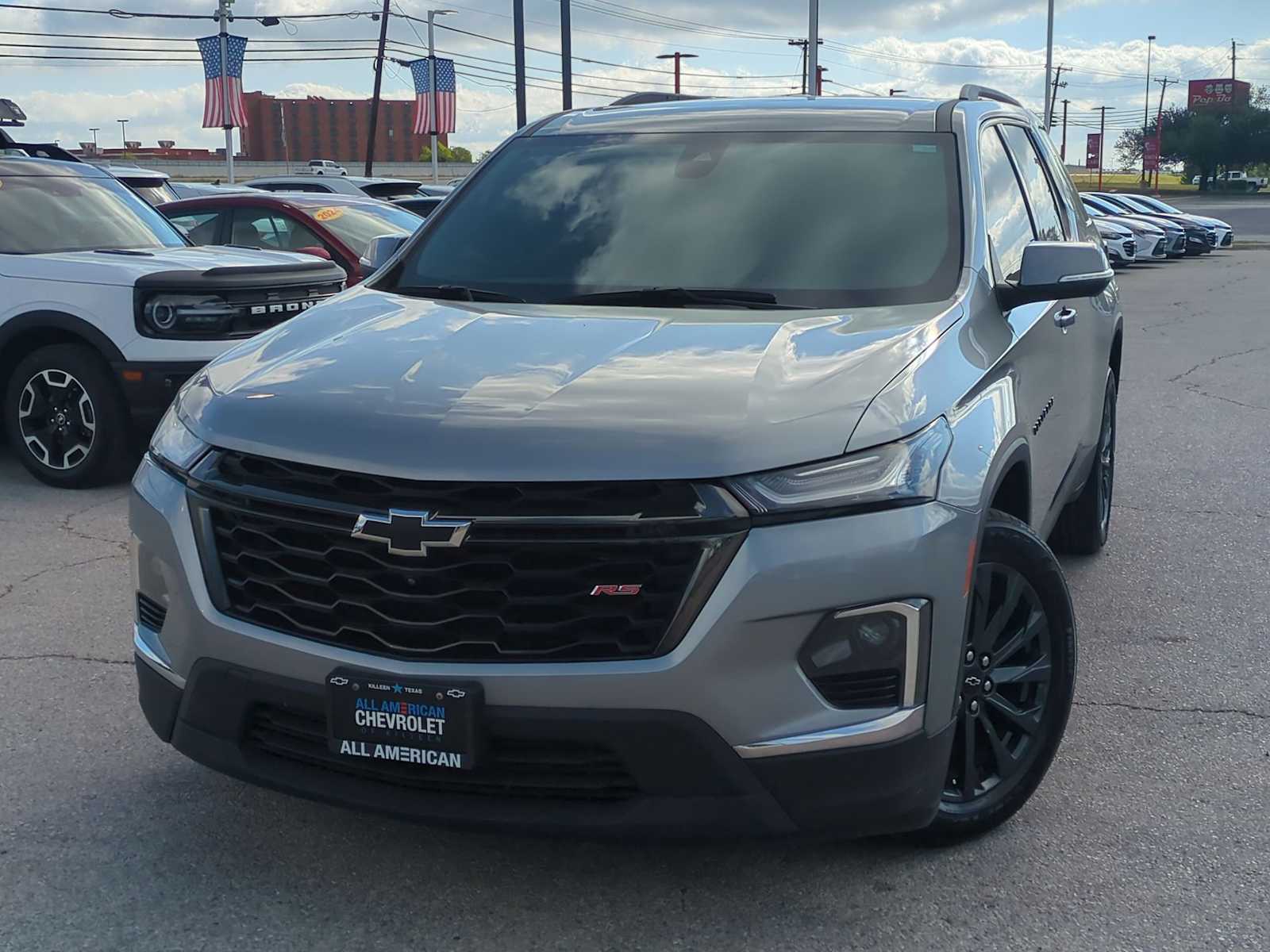 Thumbnail: 2023 Chevrolet Traverse - 1