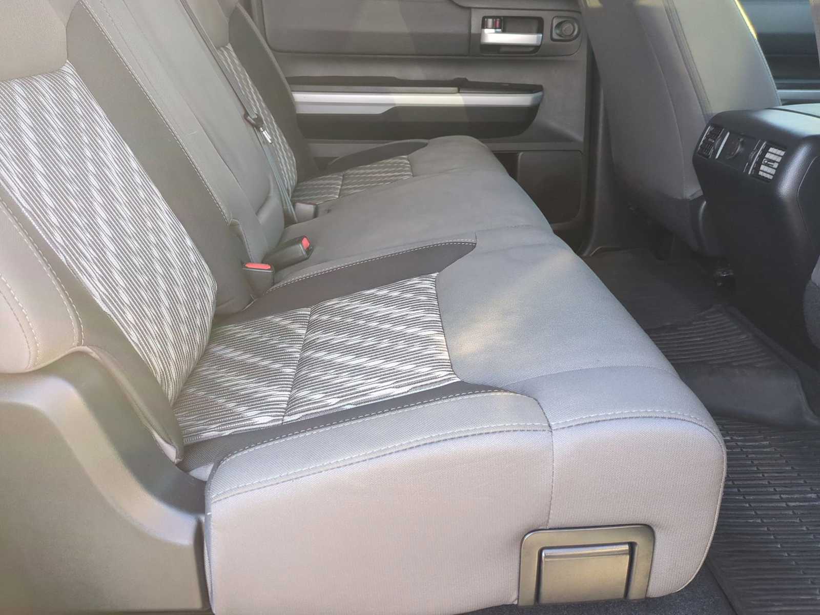 Thumbnail: 2019 Toyota Tundra - 25