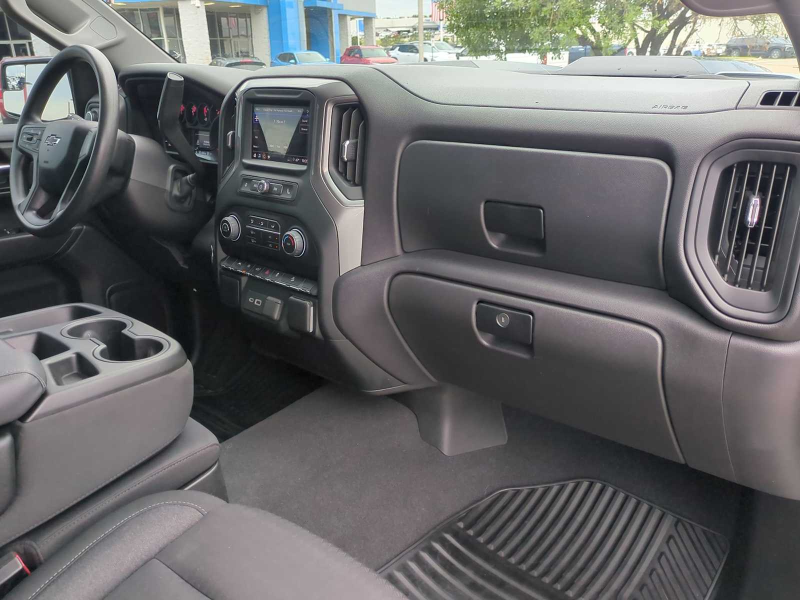 Thumbnail: 2024 Chevrolet Silverado 1500 - 28