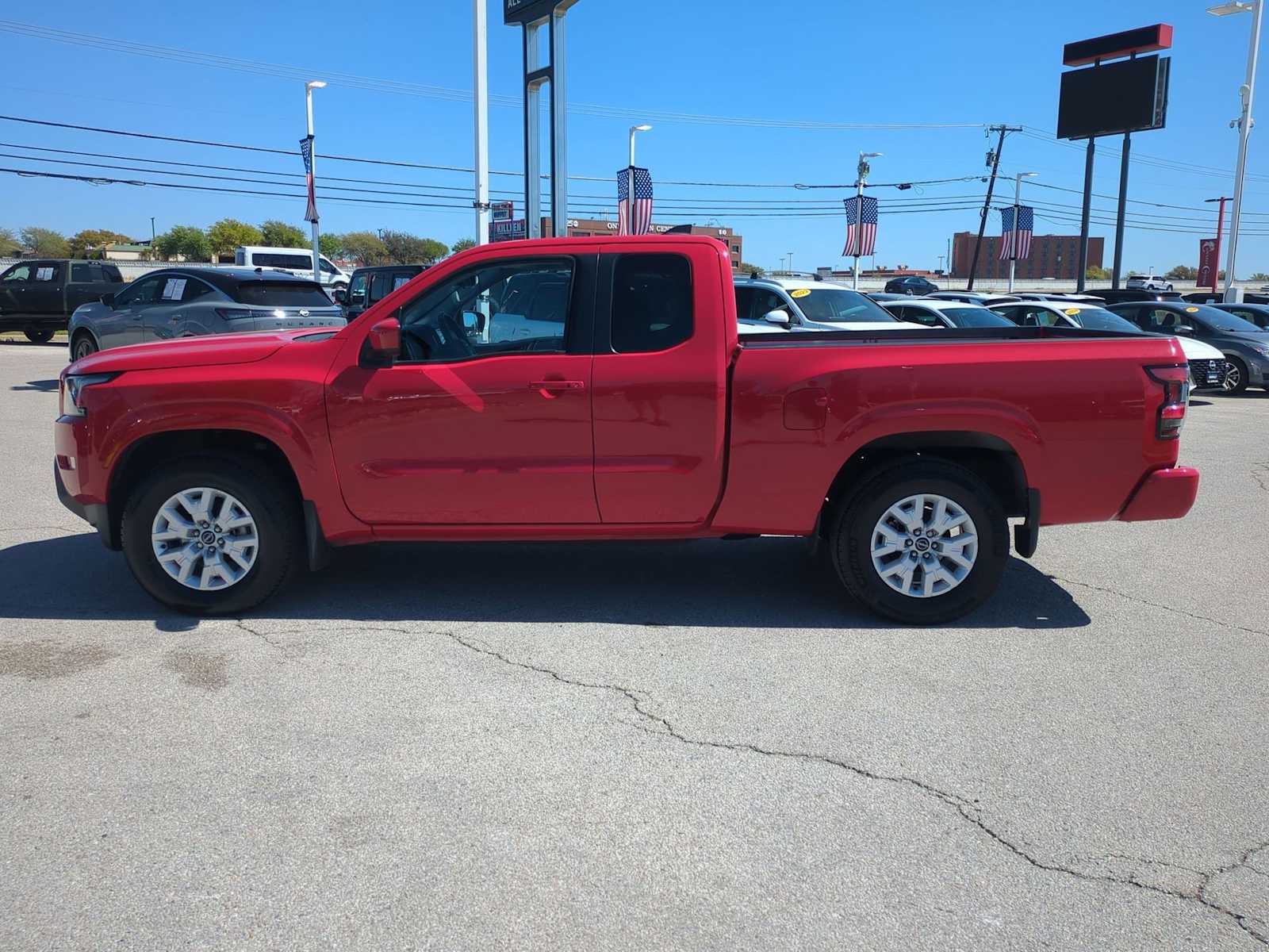 Thumbnail: 2022 Nissan Frontier - 5