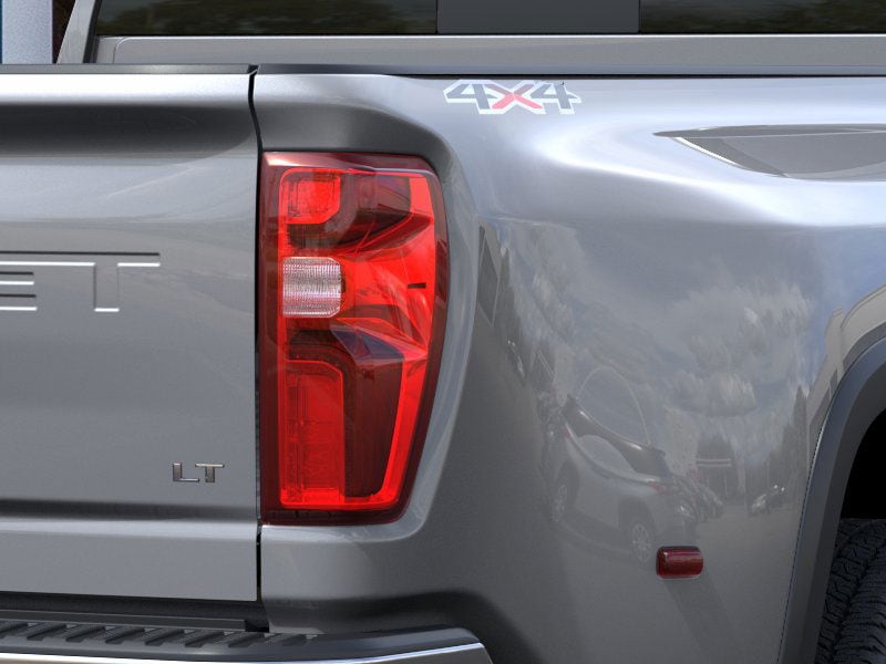 Thumbnail: 2026 Chevrolet Silverado 3500 - 11