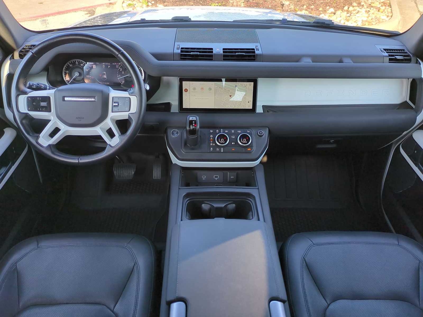 Thumbnail: 2023 Land Rover Defender - 21