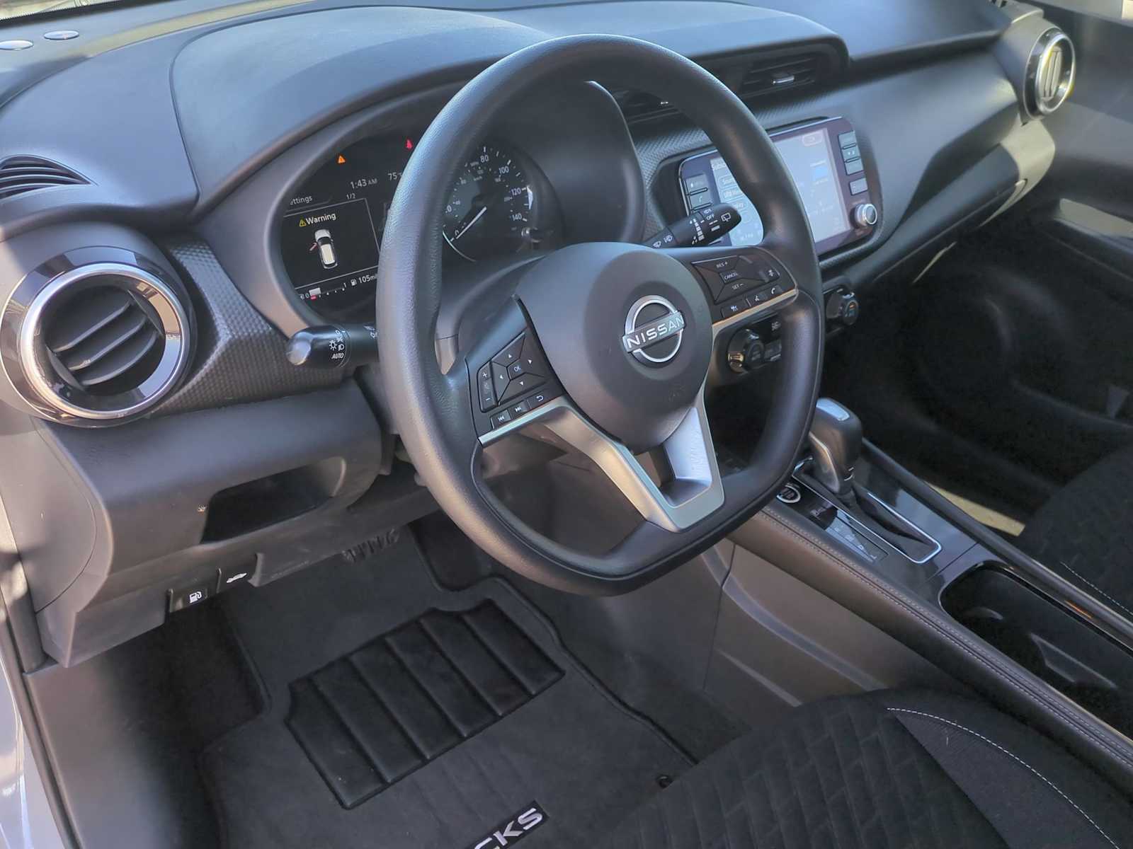 Thumbnail: 2022 Nissan Kicks - 10