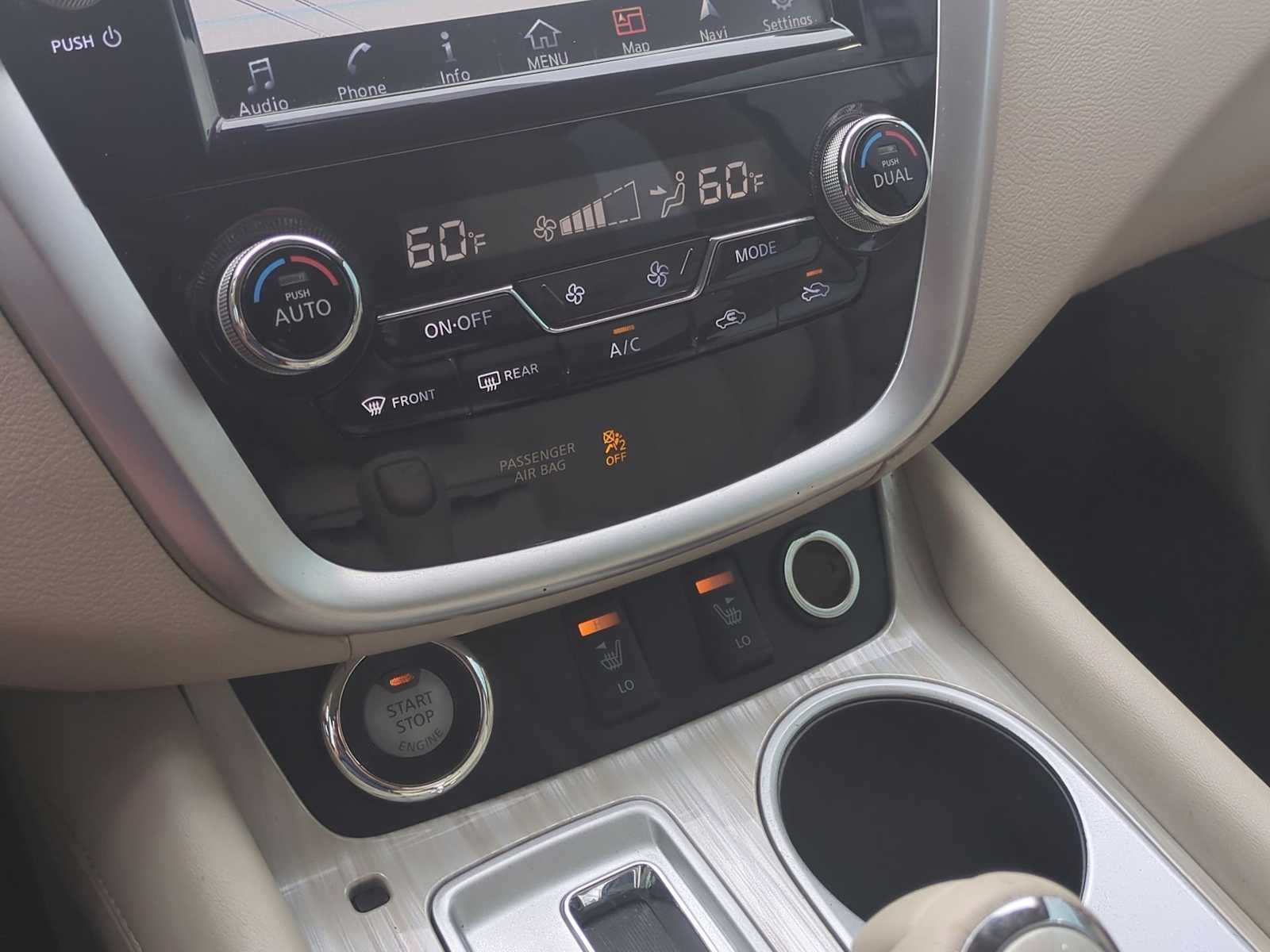 Thumbnail: 2017 Nissan Murano - 18