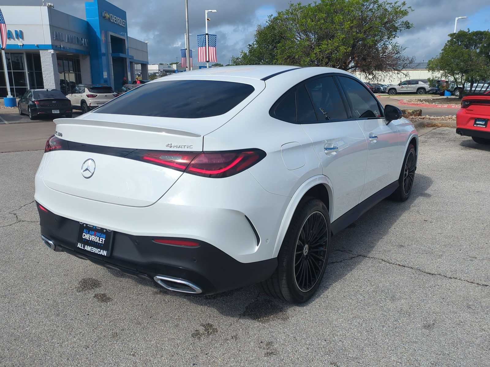 Thumbnail: 2025 Mercedes-Benz GLC - 8