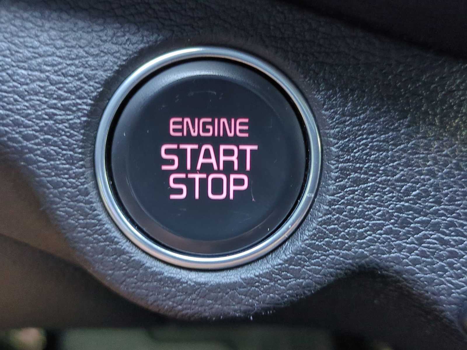 Thumbnail: 2021 Kia Forte - 16