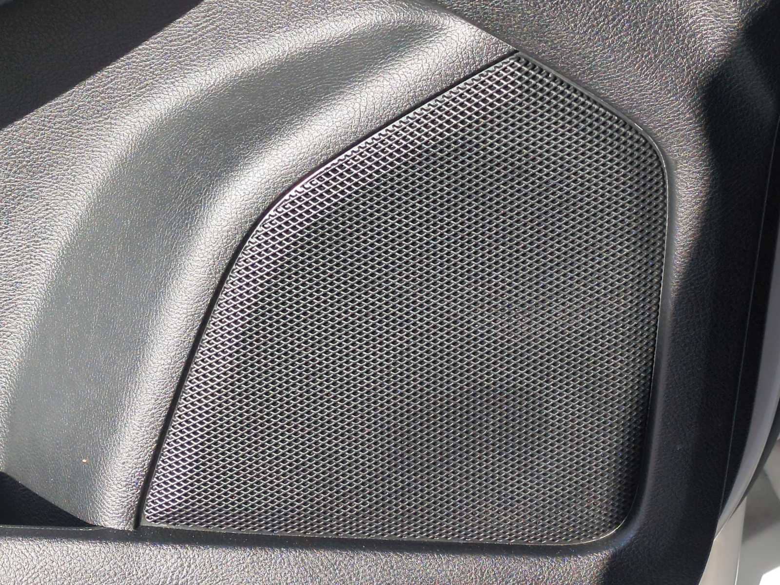 Thumbnail: 2023 Ford Edge - 23