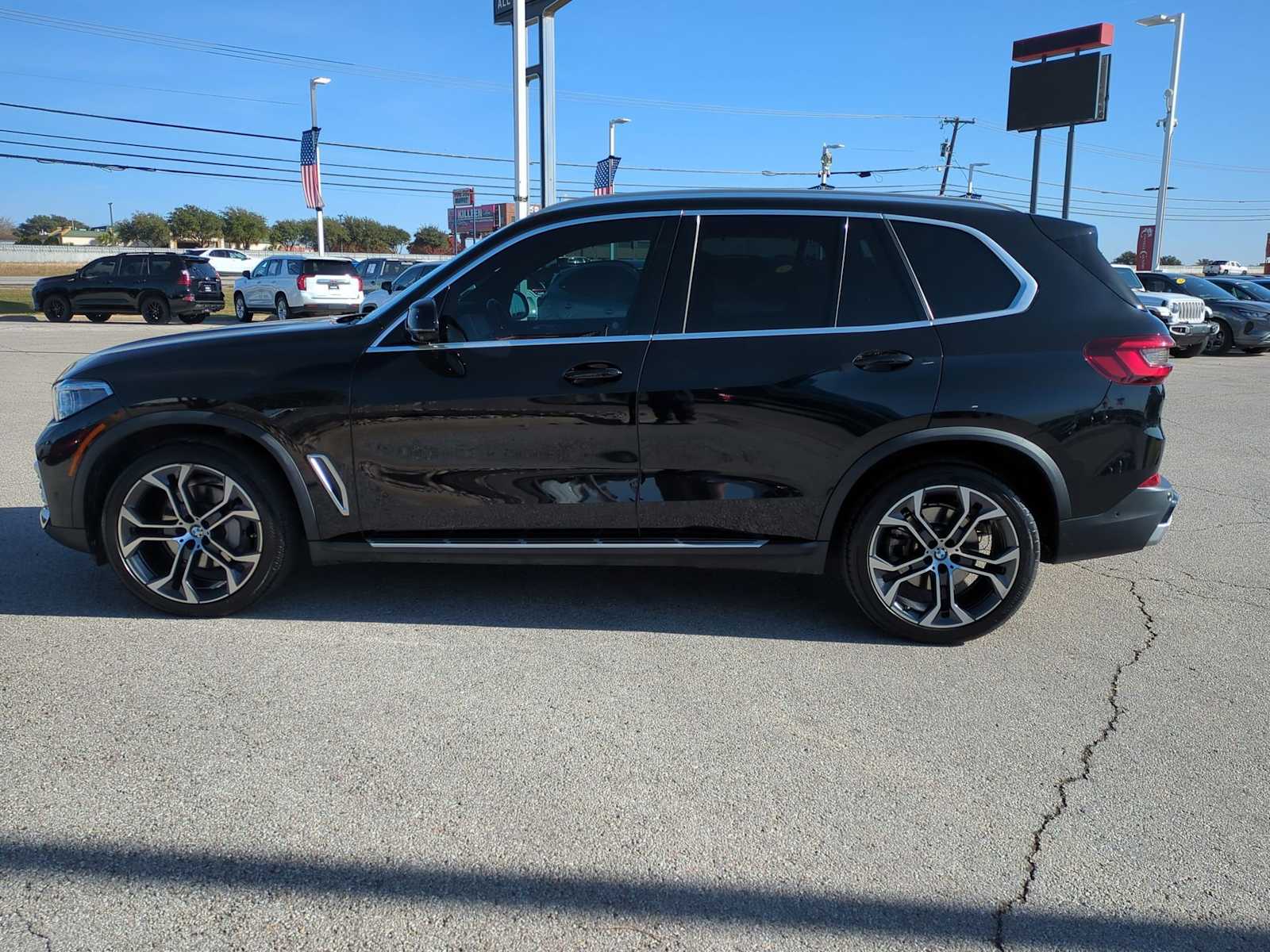 Thumbnail: 2022 BMW X5 - 5