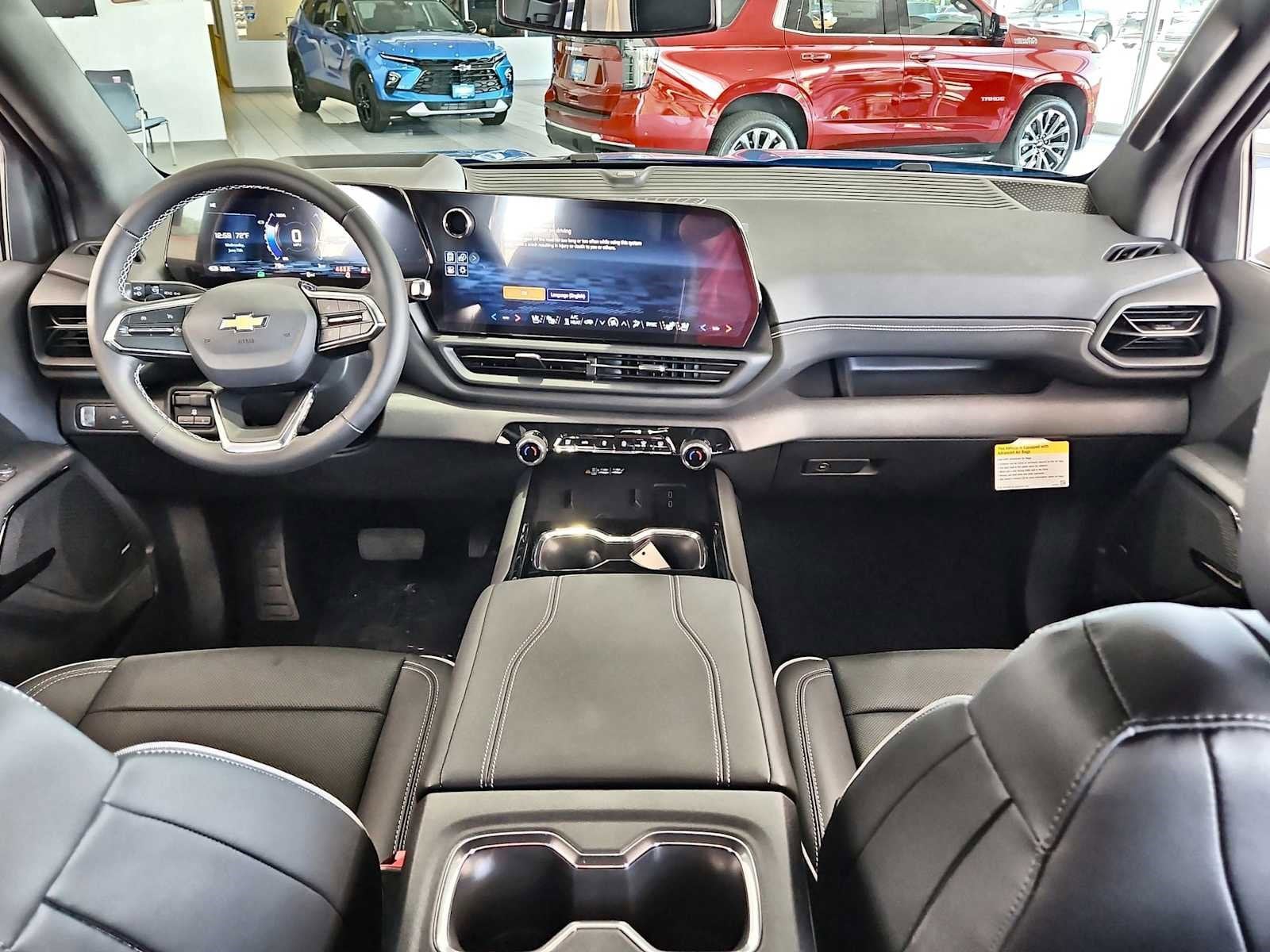 Thumbnail: 2025 Chevrolet Silverado EV - 6