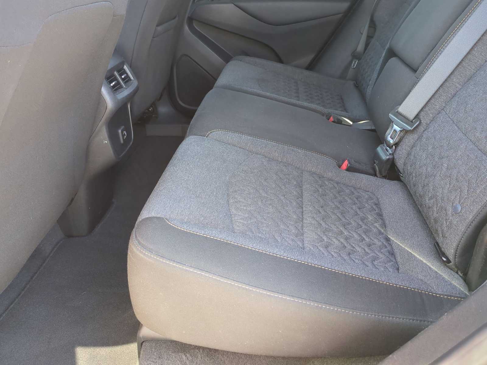 Thumbnail: 2022 Chevrolet Equinox - 25