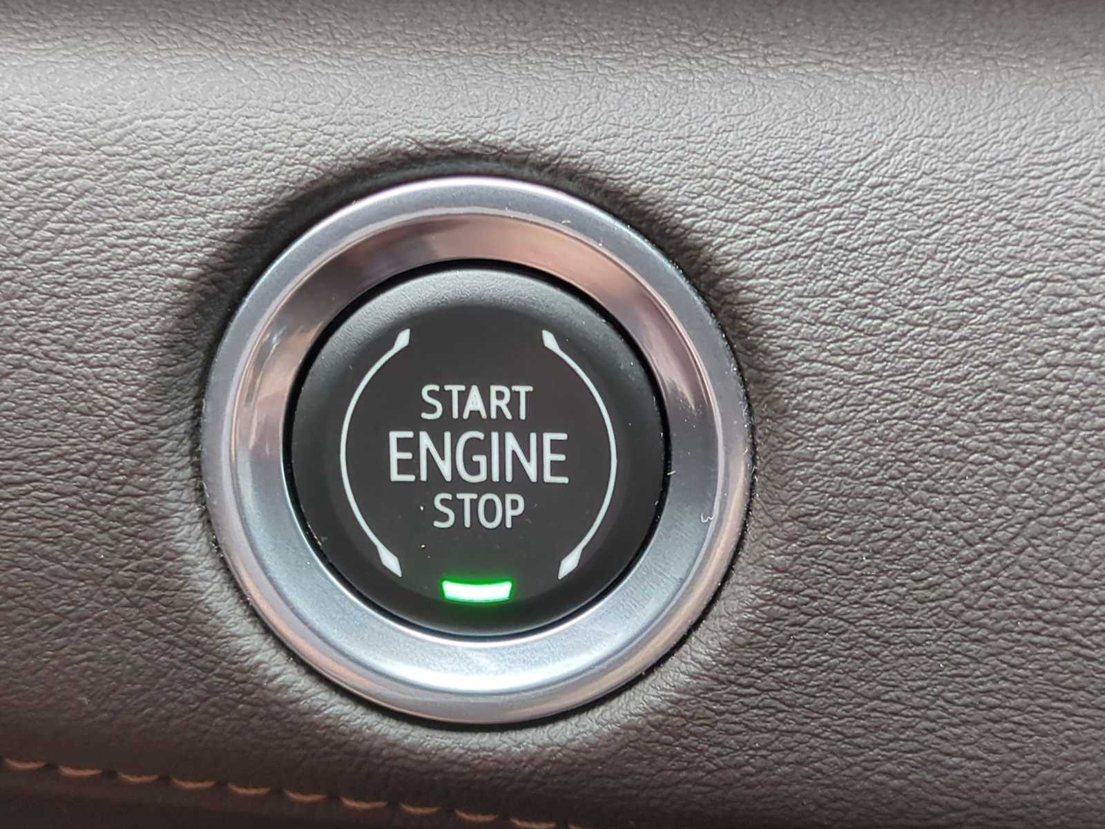 Thumbnail: 2023 Cadillac Escalade - 17