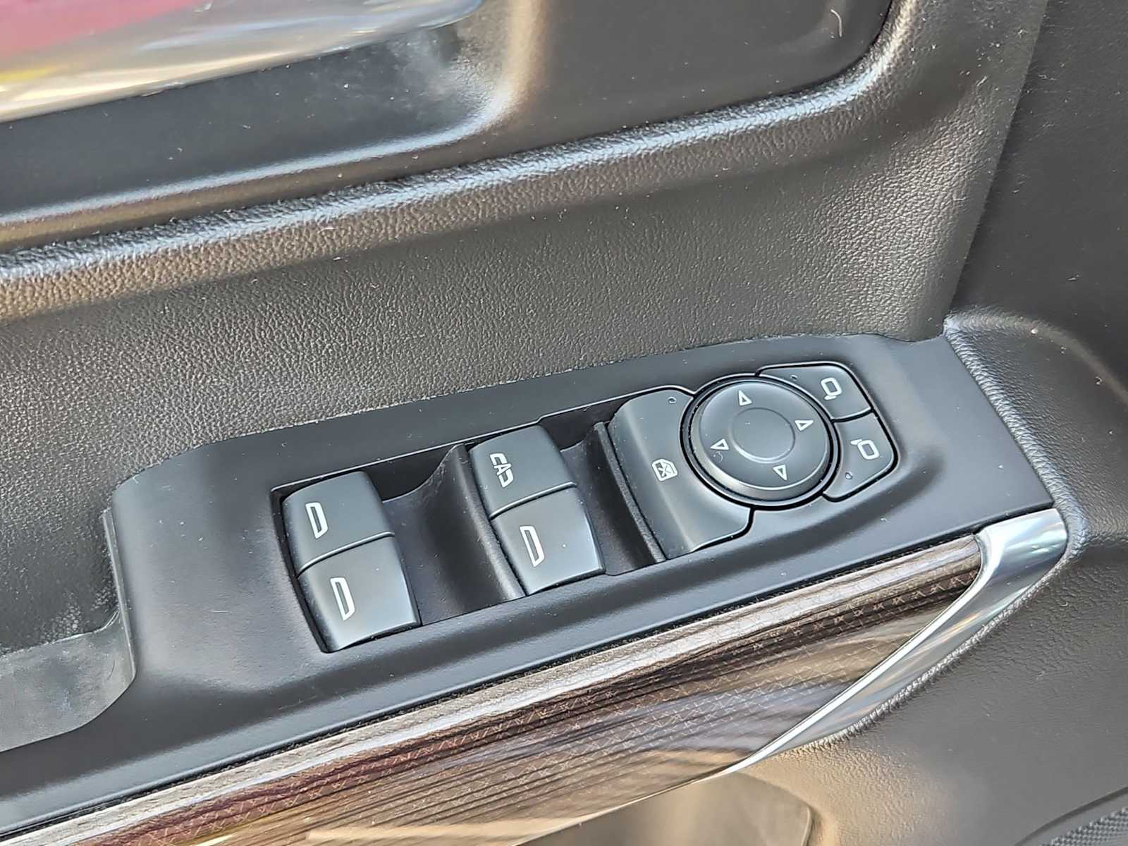 Thumbnail: 2022 Chevrolet Silverado 1500 - 22