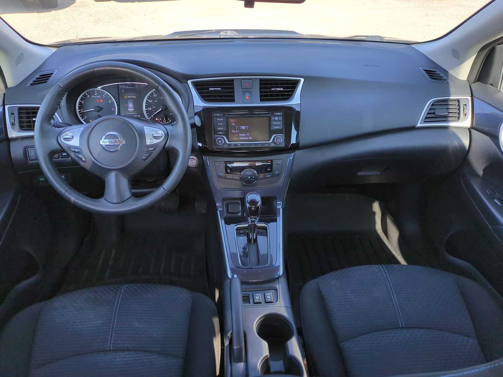 Thumbnail: 2018 Nissan Sentra - 19