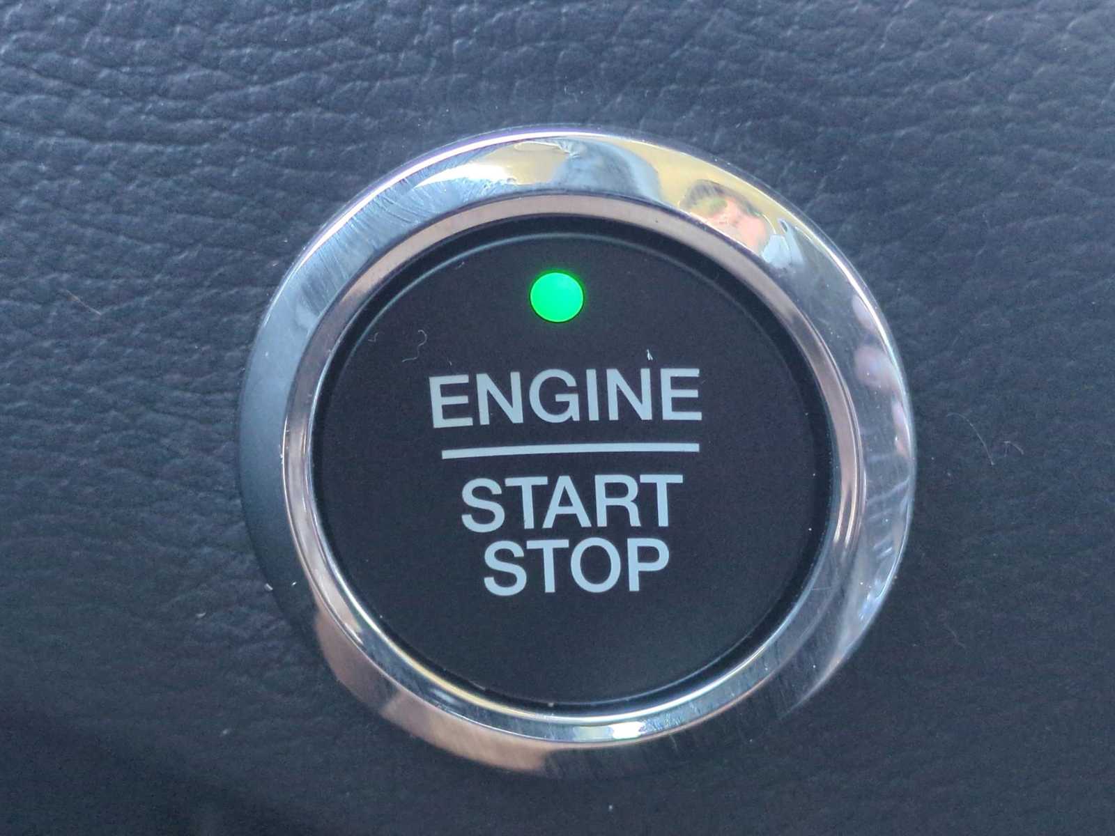 Thumbnail: 2023 Ford Edge - 16