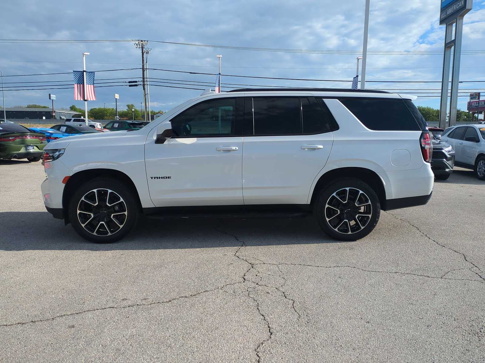 Thumbnail: 2021 Chevrolet Tahoe - 5