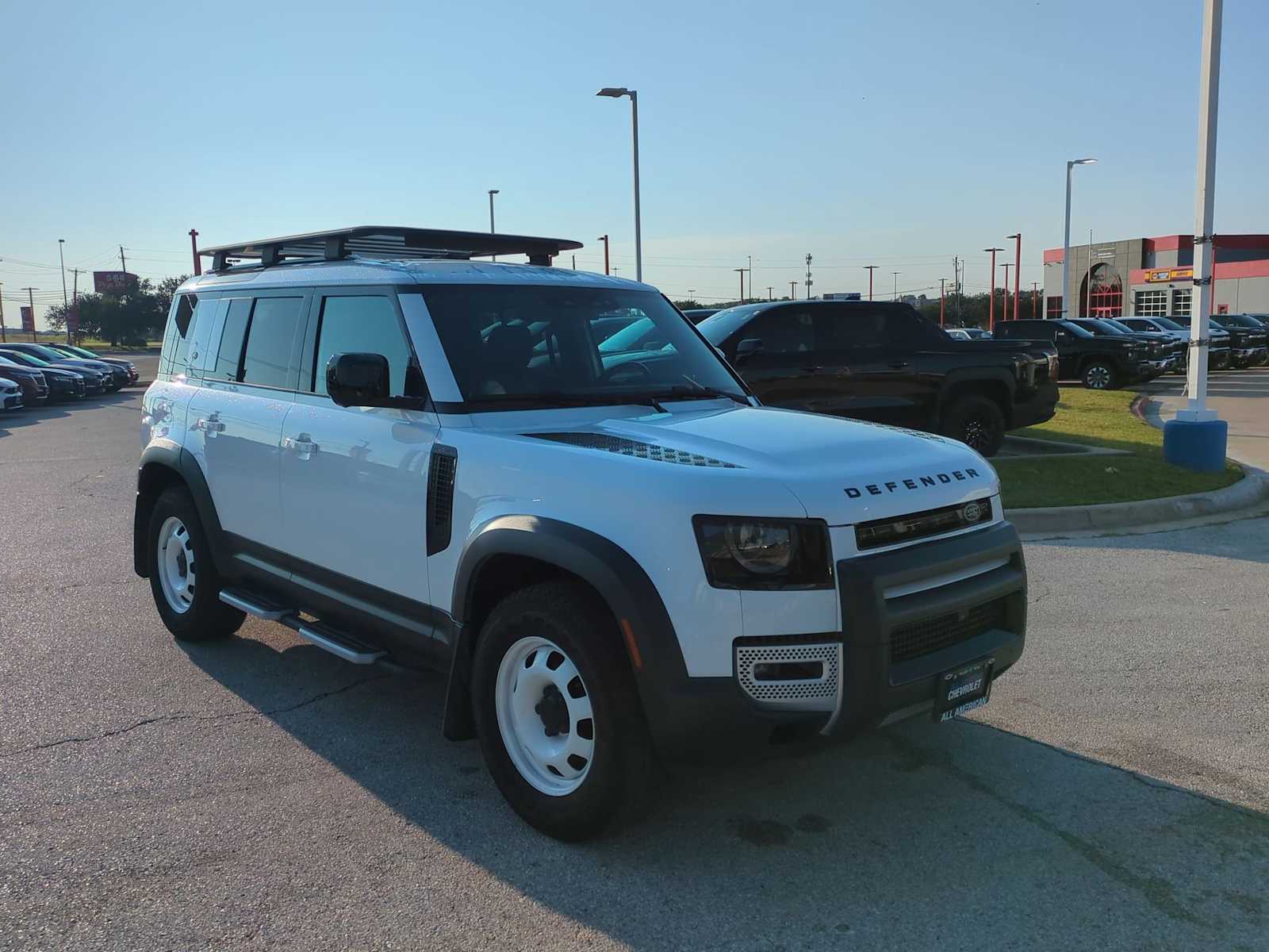 Thumbnail: 2023 Land Rover Defender - 2