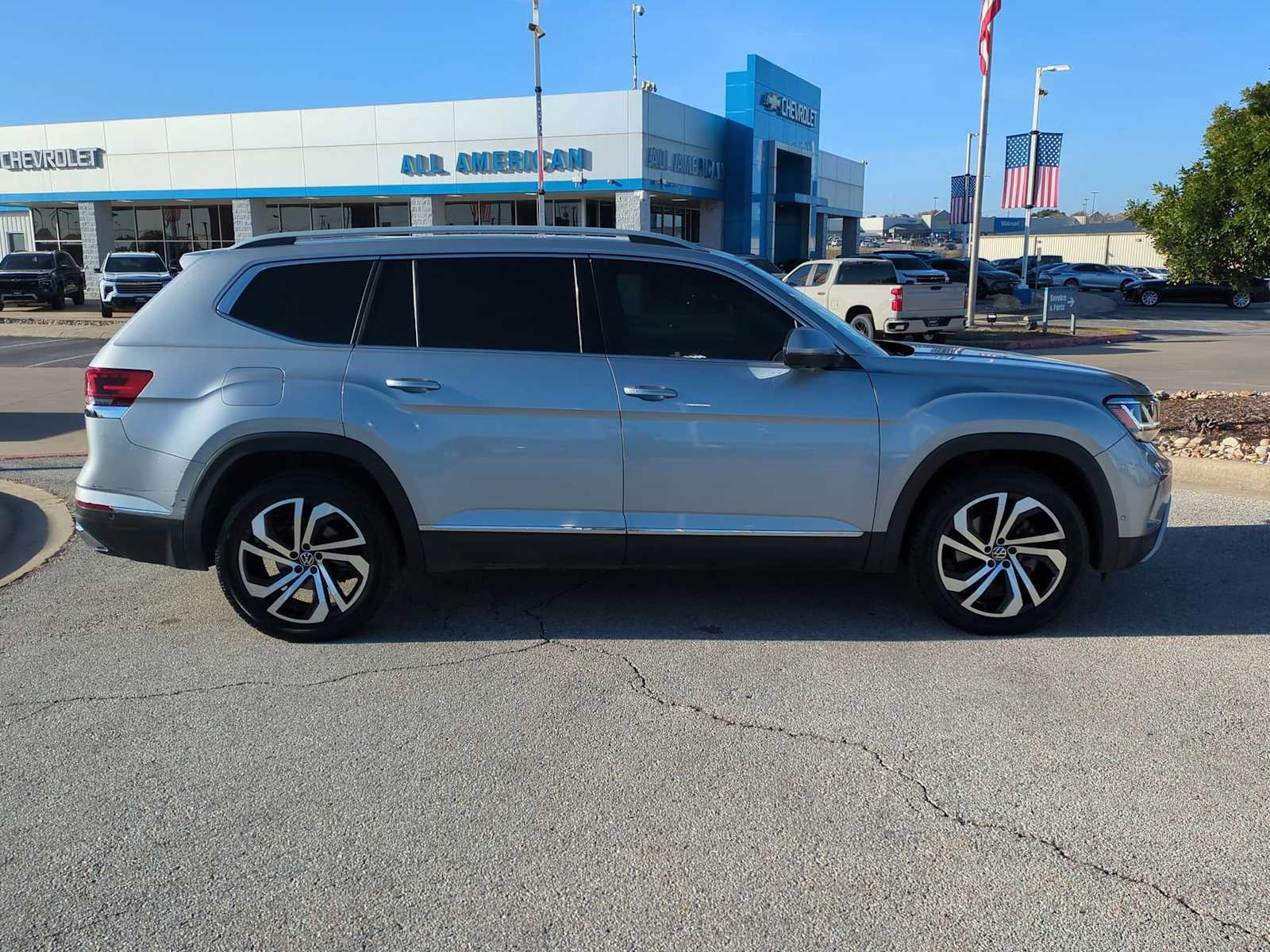Thumbnail: 2021 Volkswagen Atlas - 9