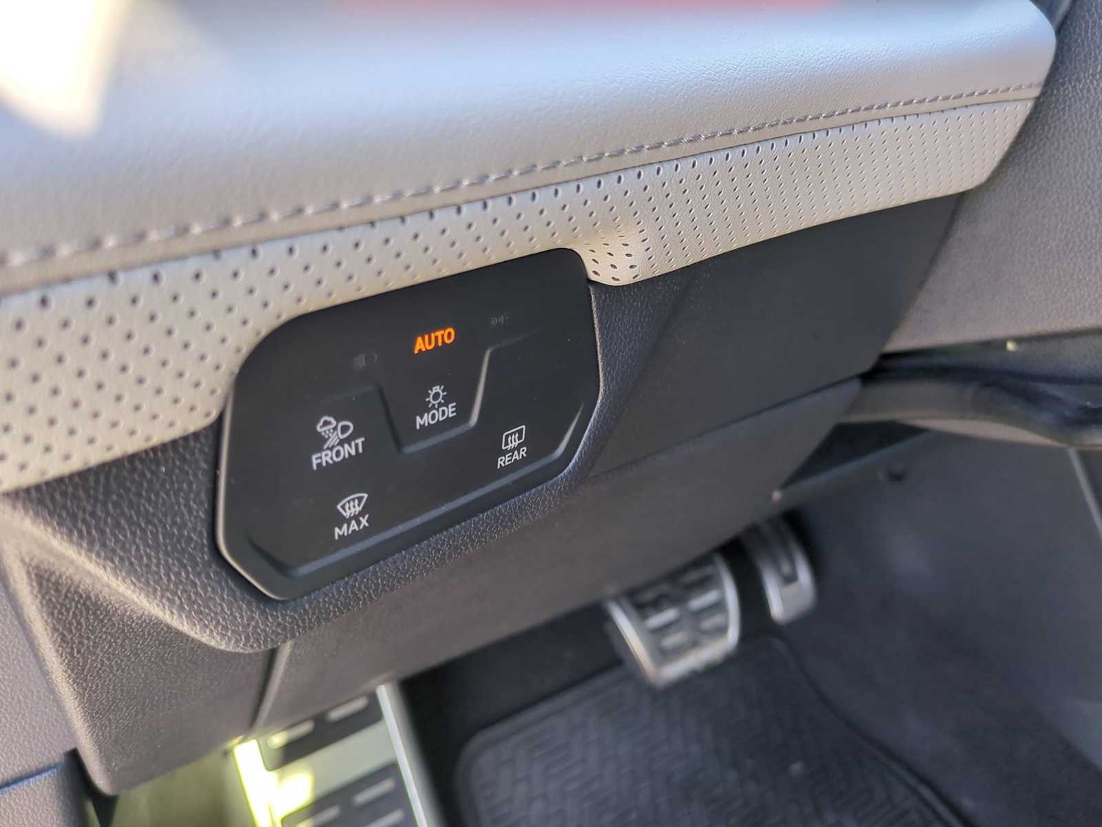 Thumbnail: 2024 Volkswagen Atlas - 35