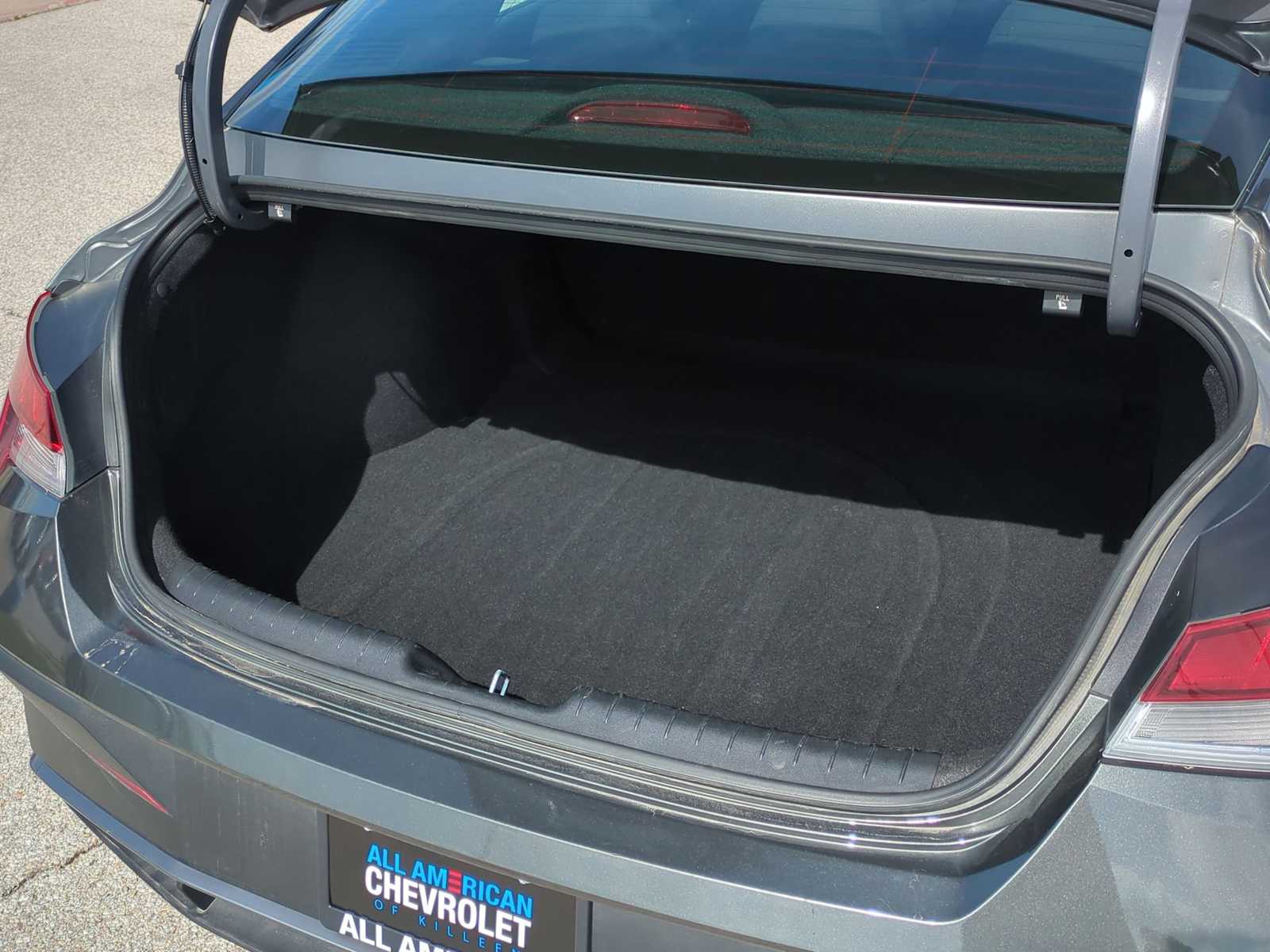 Thumbnail: 2024 Hyundai Elantra - 25