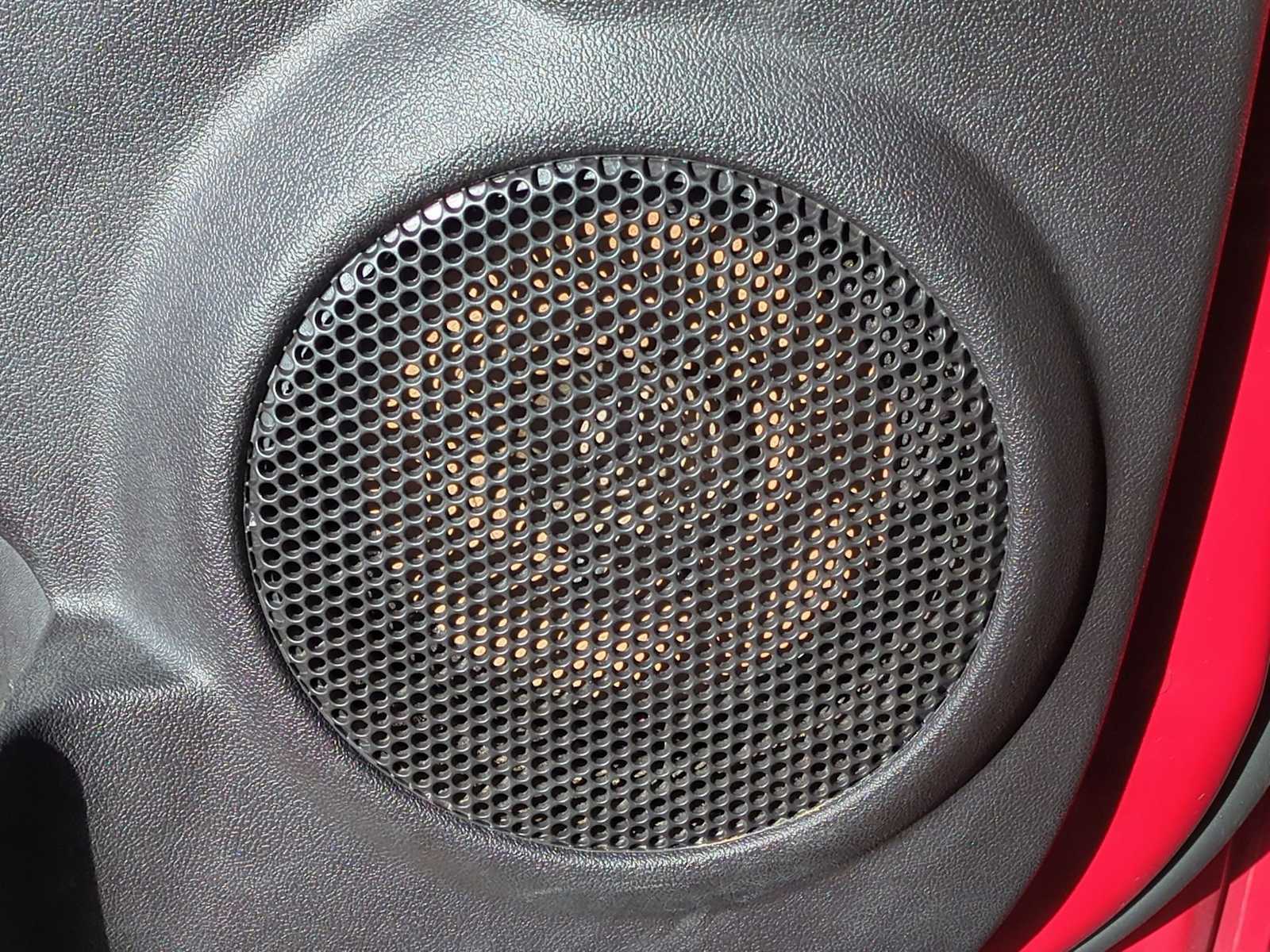 Thumbnail: 2012 Chevrolet Colorado - 20