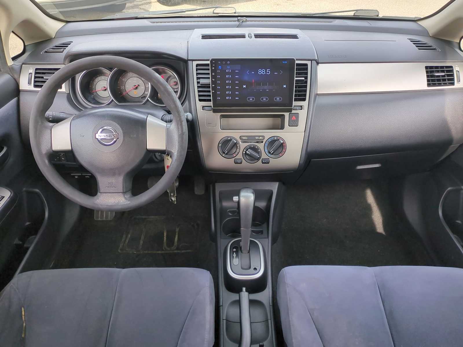 Thumbnail: 2007 Nissan Versa - 17