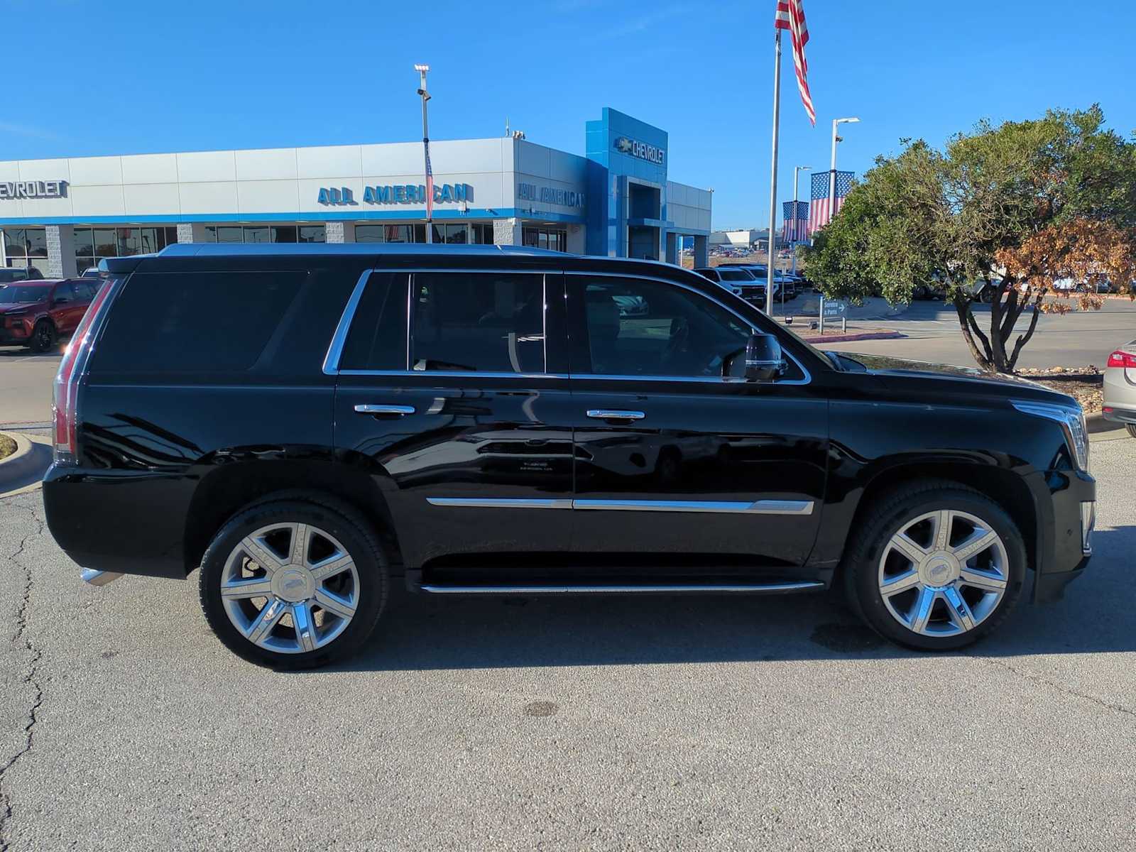 Thumbnail: 2020 Cadillac Escalade - 9