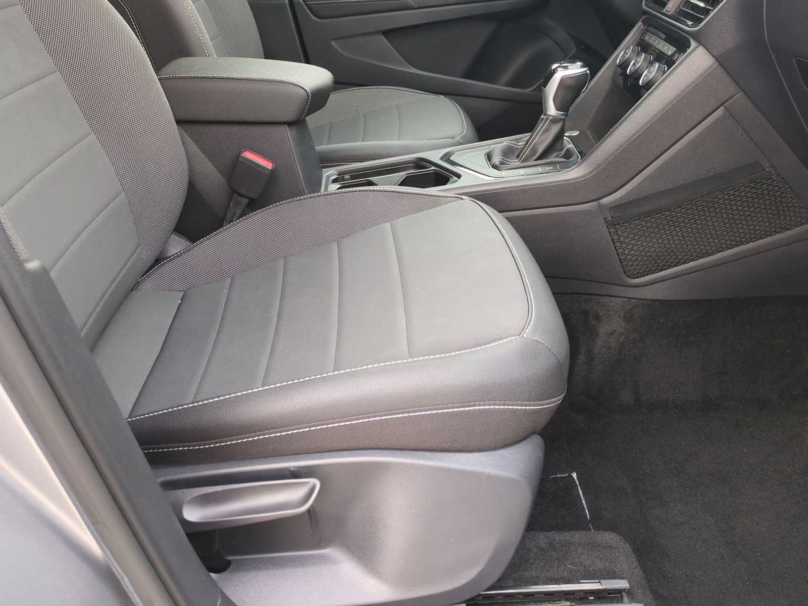 Thumbnail: 2024 Volkswagen Taos - 27