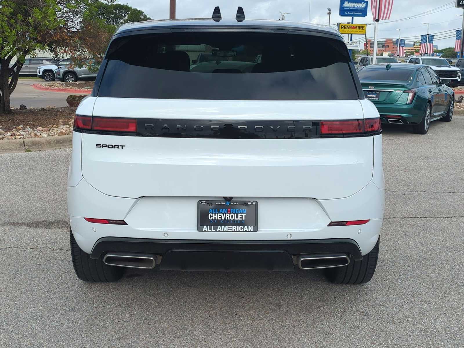 Thumbnail: 2025 Land Rover Range Rover Sport - 7