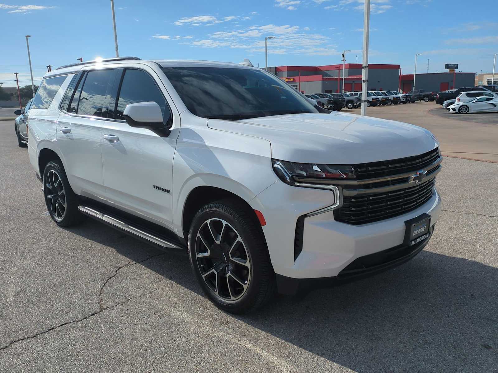 Thumbnail: 2021 Chevrolet Tahoe - 2