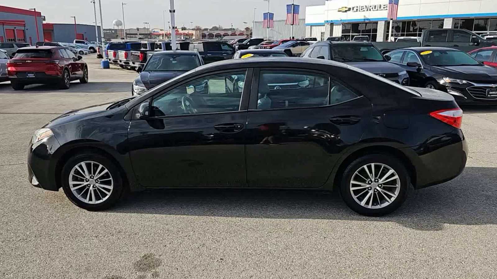 Thumbnail: 2015 Toyota Corolla - 5