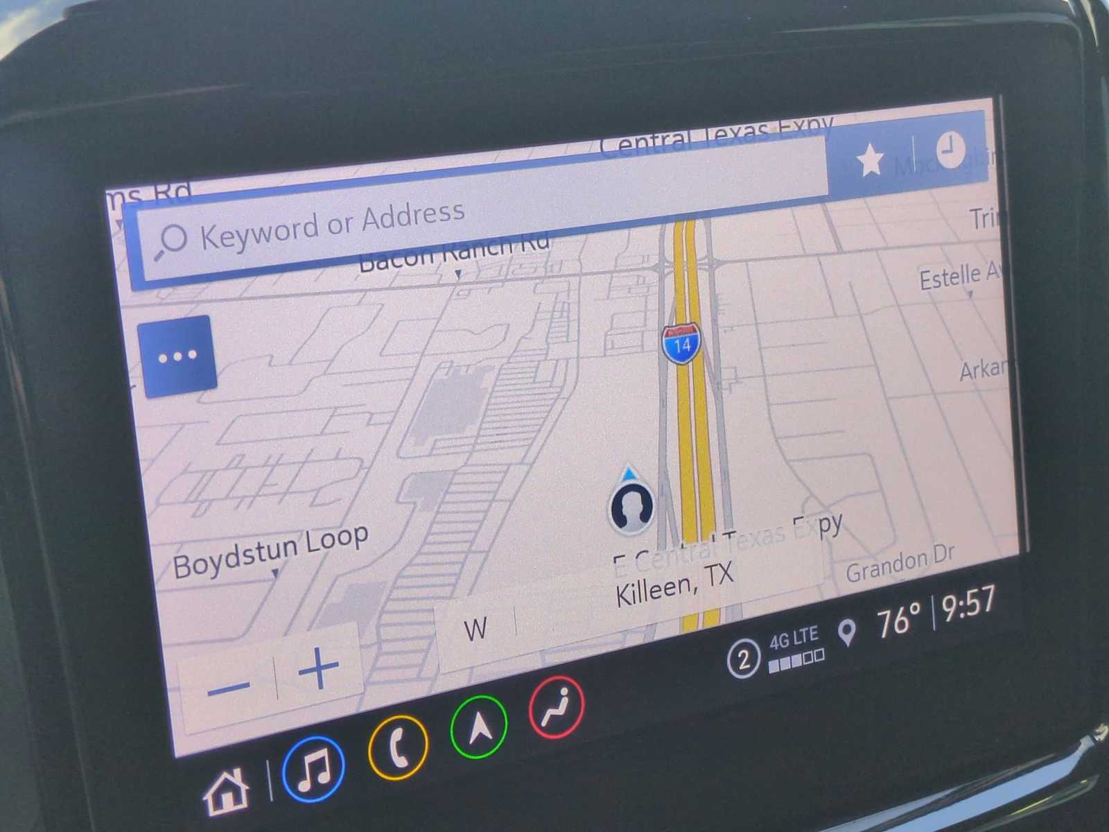 Thumbnail: 2023 Chevrolet Traverse - 14