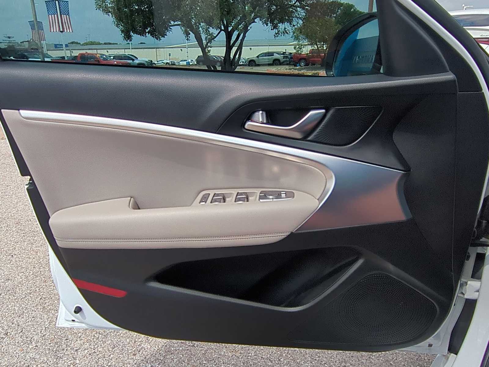 Thumbnail: 2023 Genesis G70 - 22